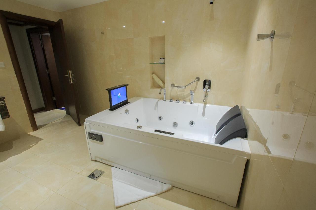 Swiss In Tabuk Hotel Dış mekan fotoğraf